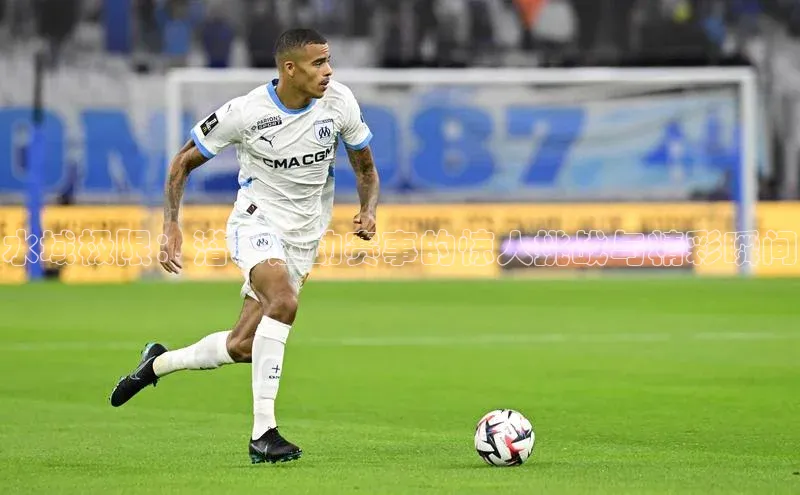 水域极限：潜水运动赛事的惊人挑战与精彩瞬间